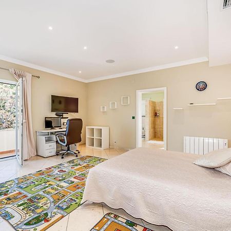 Villa Svim, Walking Distance To The Beach! Marbella Eksteriør bilde