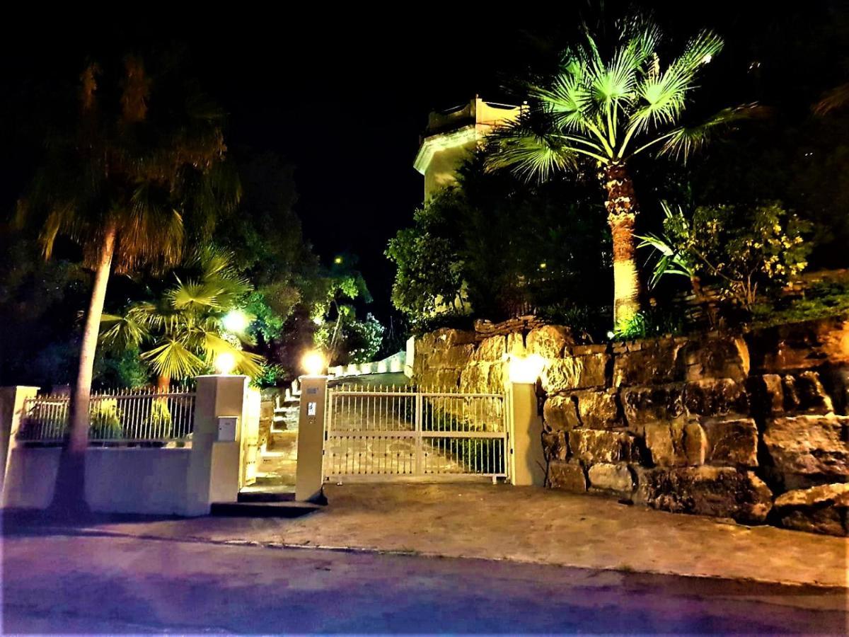 Villa Svim, Walking Distance To The Beach! Marbella Eksteriør bilde